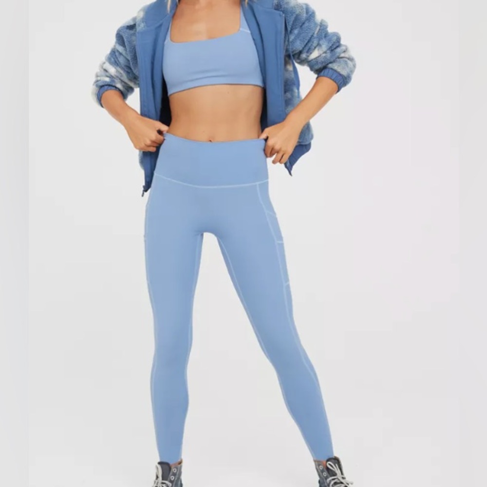 [Aerie Offline] “Goals” 7/8 legging & sports bra